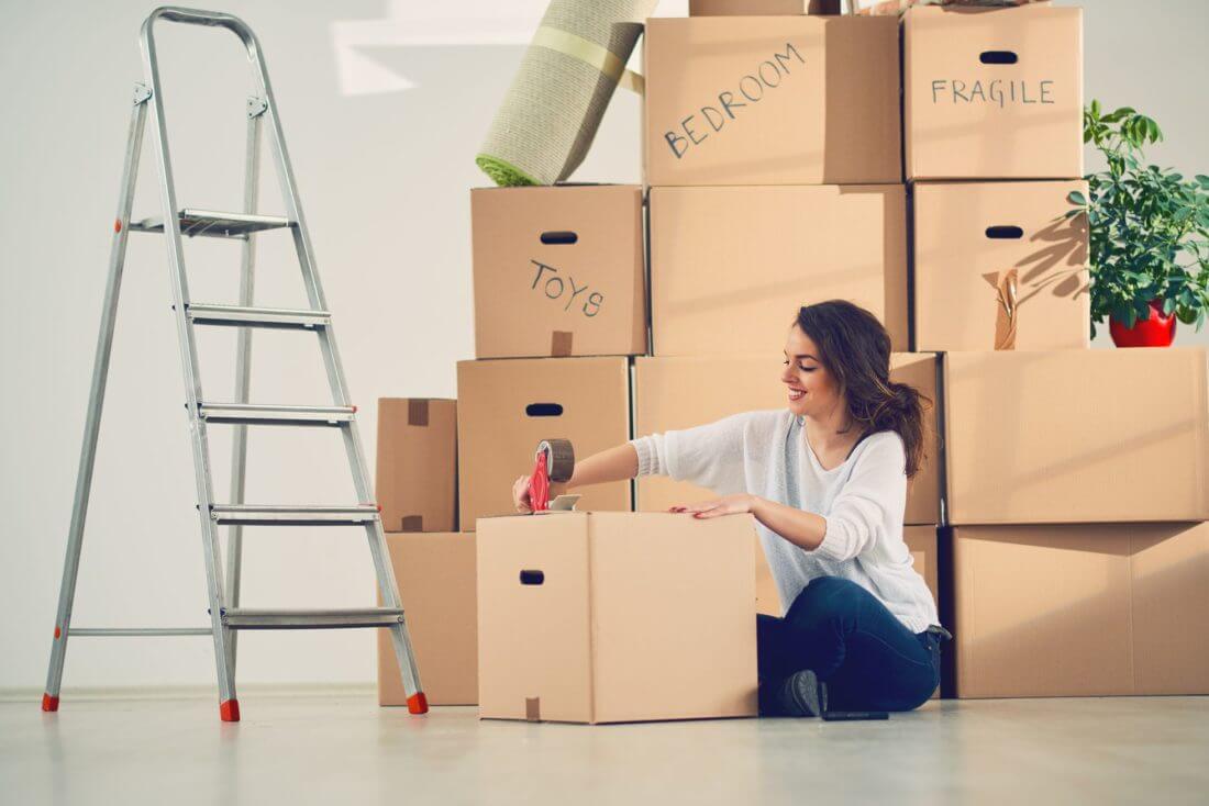چسب پهن برای بسته بندی کارتن